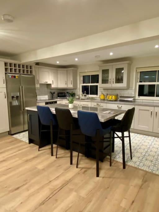 Modern Family Home Castleisland Zewnętrze zdjęcie